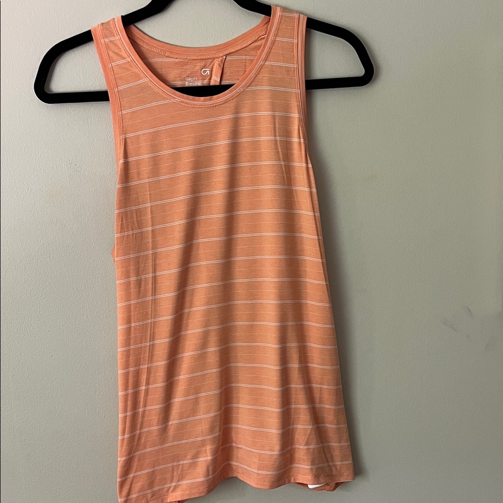 GAP Orange Muscle Tee Medium